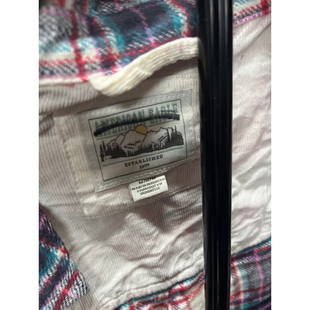 American Eagle Plaid Flannel Shirt Red White‎ Blue Button Up Long Sleeve Size M - Picture 3 of 3